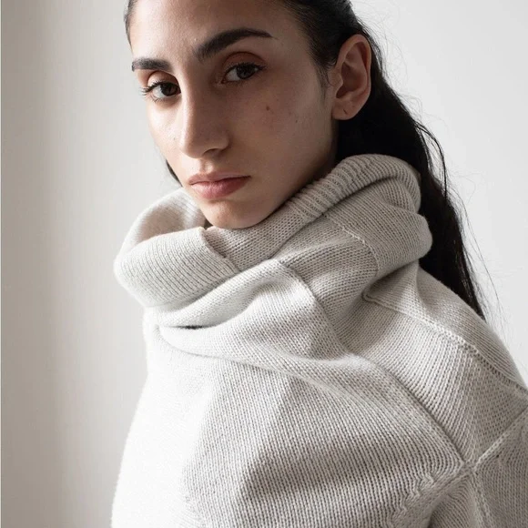 NFP Studios Convertible Cardigan w/ Detachable Wrist Cuffs 100% Cotton. - Picture 10 of 11